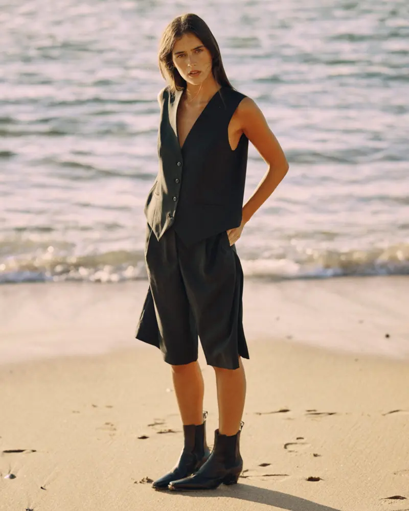 Bermuda aus nachhaltiger Wolle – klassisch, soft, made for Capsule Wardrobe
