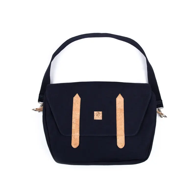 bleed clothing Vegane Messenger Tasche