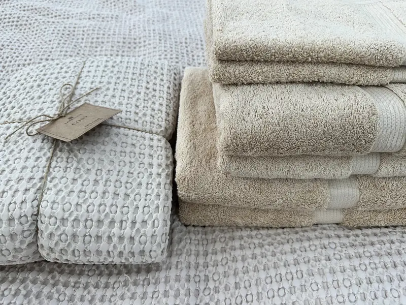 Bündel Frottierwäsche Beige – 100% Baumwolle, Handtücher & Waffeldecke