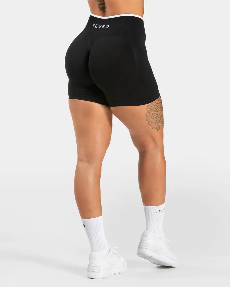Contrastline Sculpt Scrunch Shorts "Schwarz"