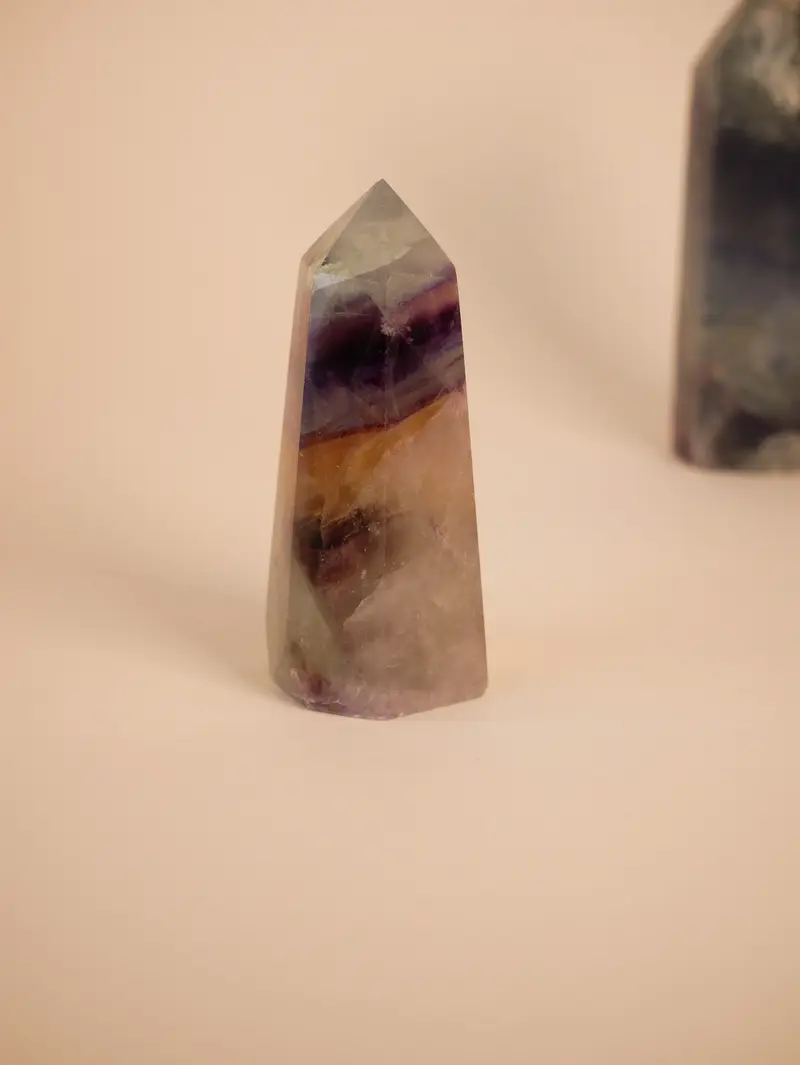 Fluorit Tower – Kristallspitze & Obelisk Deko