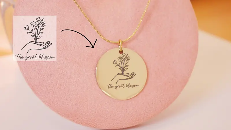 Halskette mit Gravur groß – personalisierte Kette mit Wunschtext