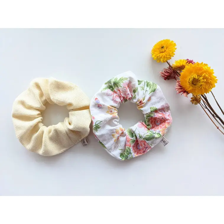 HEAVIN Scrunchie 2er-Set "Leinen Pastell & Rosen Print"
