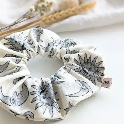Heavin Scrunchie "Sonne, Mond & Sterne"