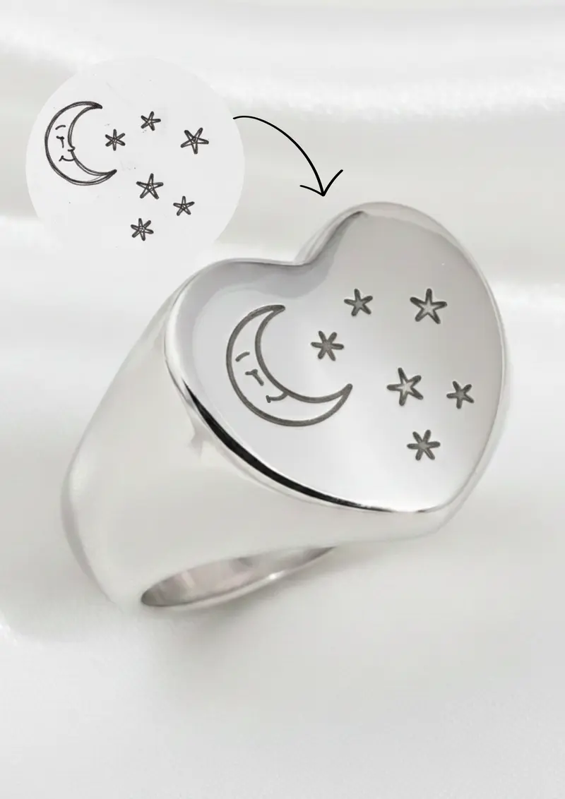 Herzring mit Gravur – personalisierter Ring mit Wunschtext
