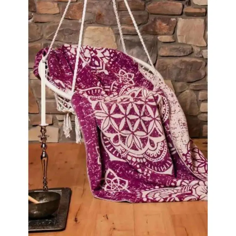 Kuscheldecke 'Blume des Lebens' beere