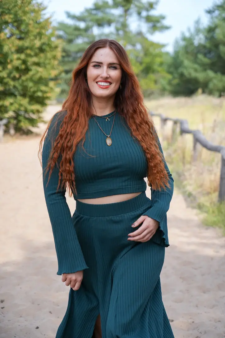Lya Crop Pulli bottle green – Damen Strickpullover GOTS Bio-Baumwolle