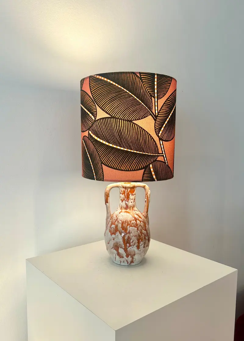 Marei Vasenlampe mit französischem Designstoff – Kabellose LED-Akzentlampe
