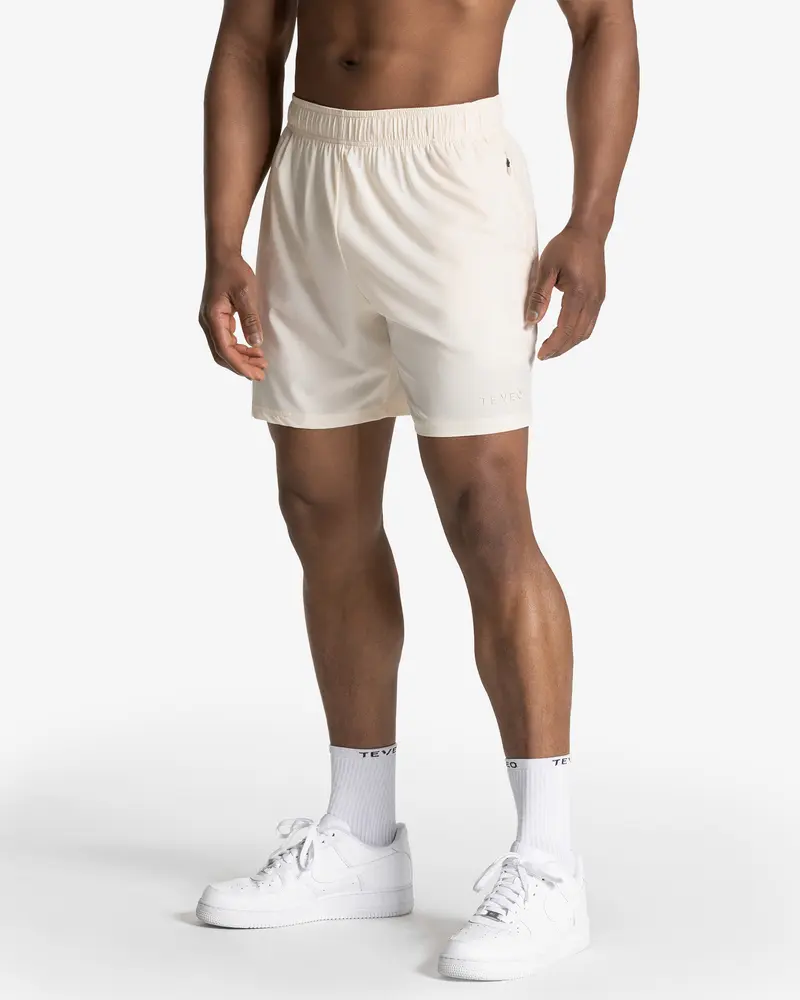 Pace Shorts 7 Inch "Off White"