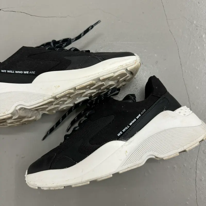 Paprcuts Sneaker "Curl" - Dritte Wahl