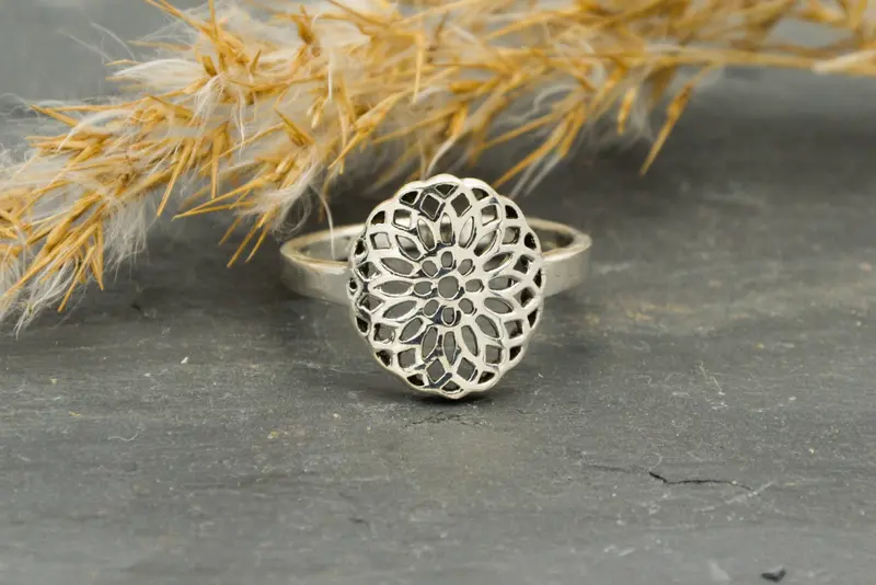 Ring ~ MANDALA
