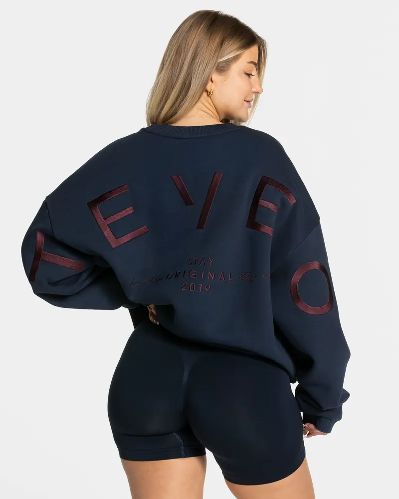 Signature Oversized Sweater "Midnight"