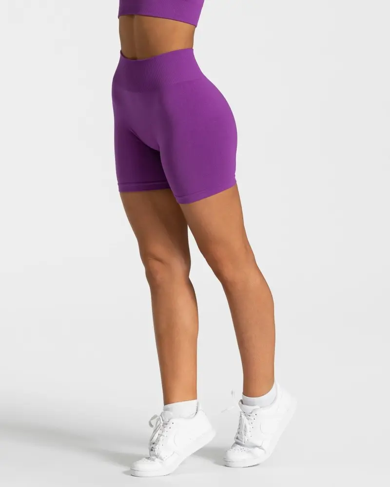 Timeless Scrunch Shorts "Violett"