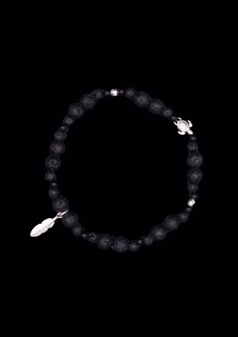 Tortuga Perlenarmband Lava & Onyx – Handgemacht Schildkrötenanhänger
