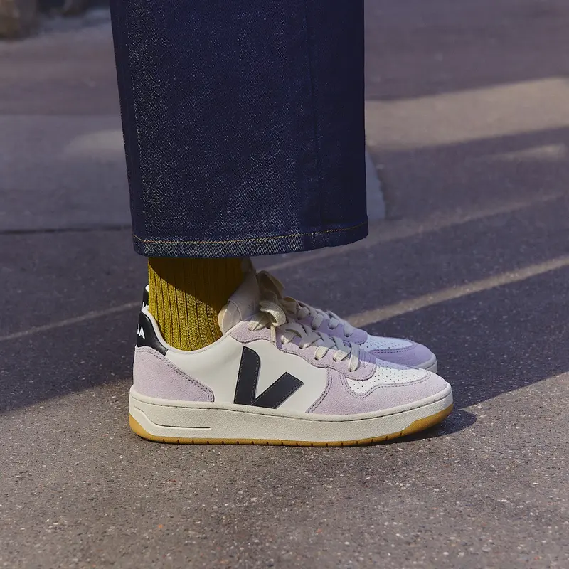 VEJA Damen Sneaker "V-10 Leather"